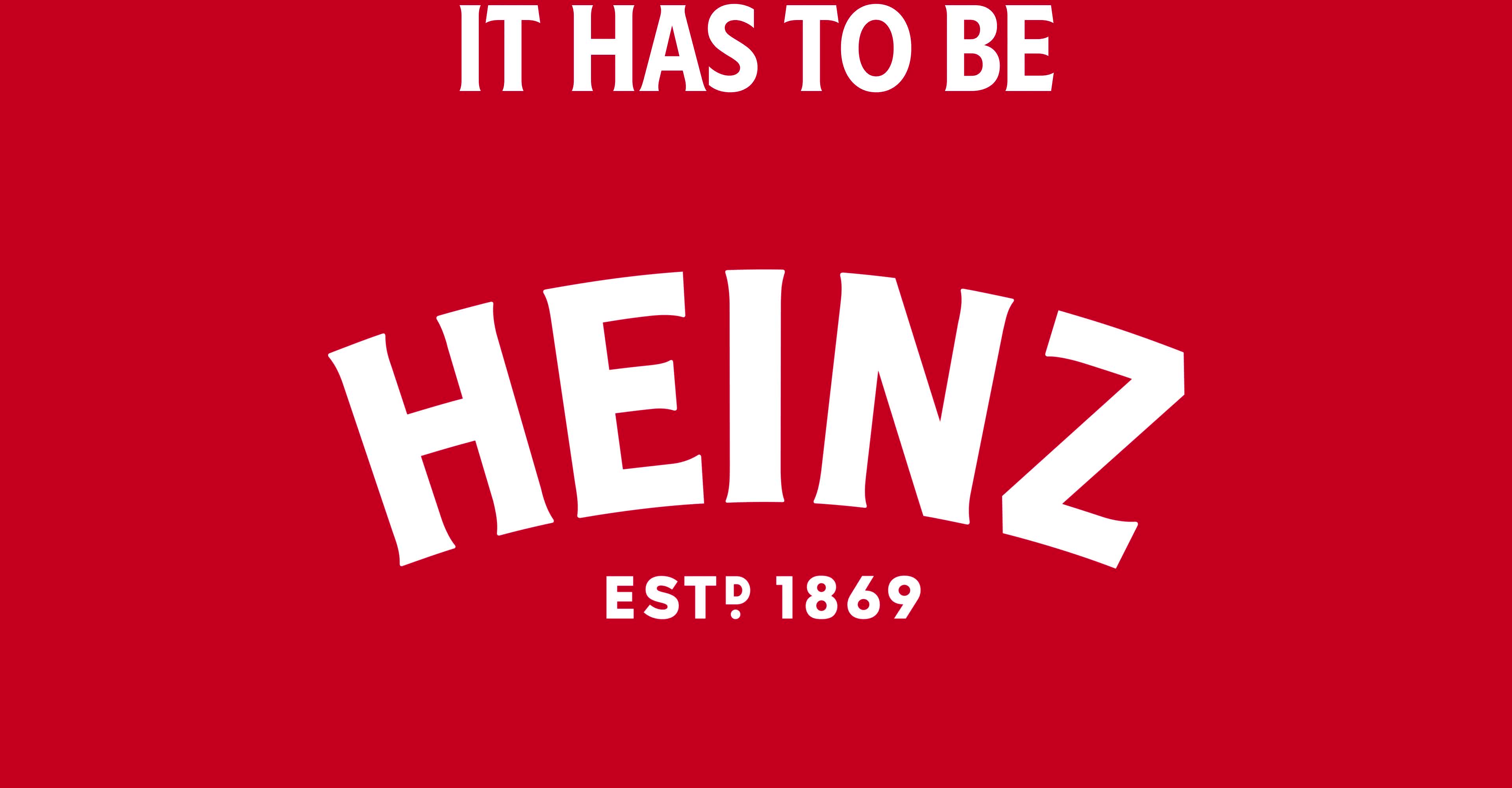 Uma criança se divertindo com seu cão, emoldurada pelo logotipo da Doogs Pet.